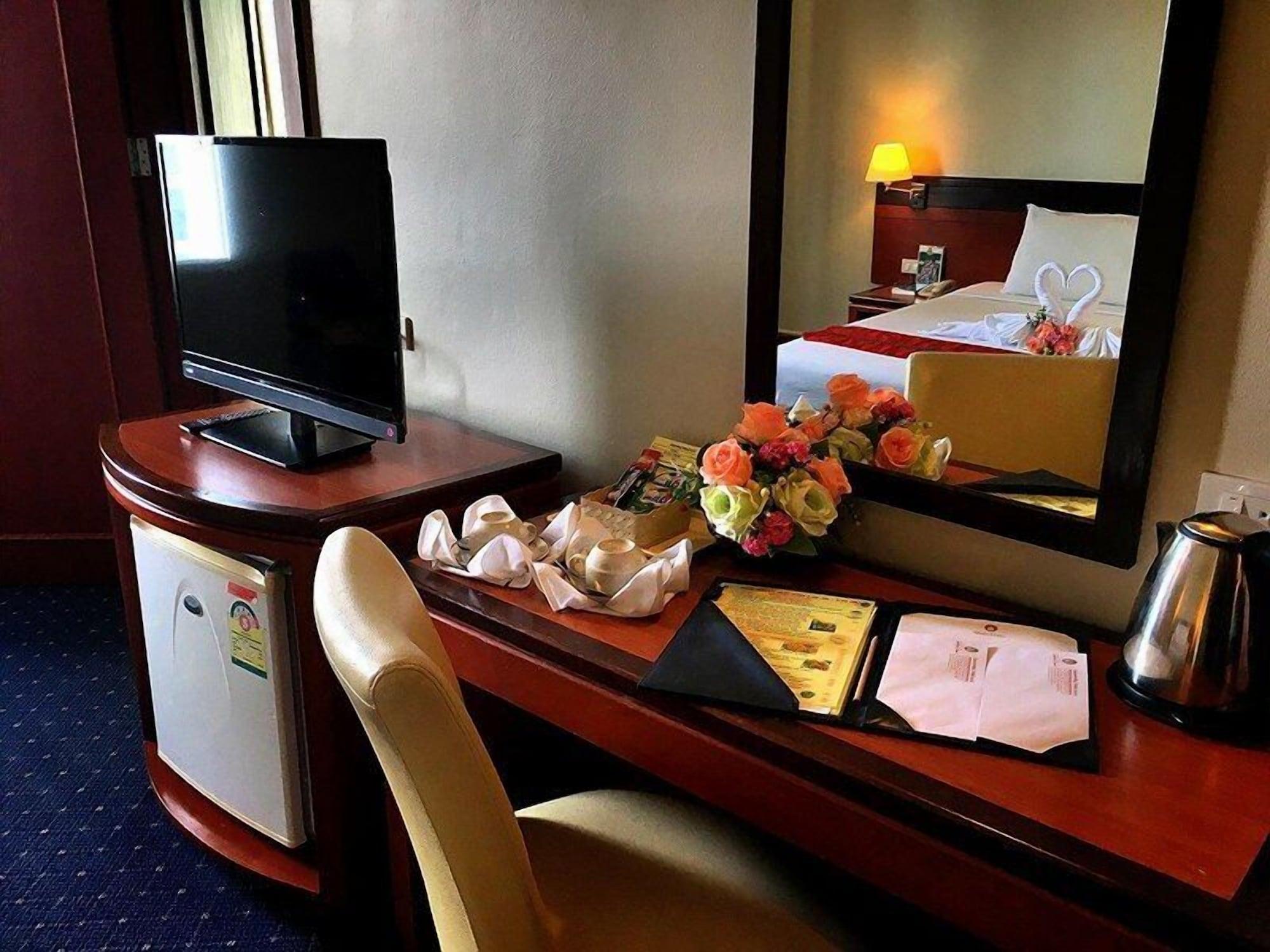 Hatyai Golden Crown Hotel Hat Yai Εξωτερικό φωτογραφία
