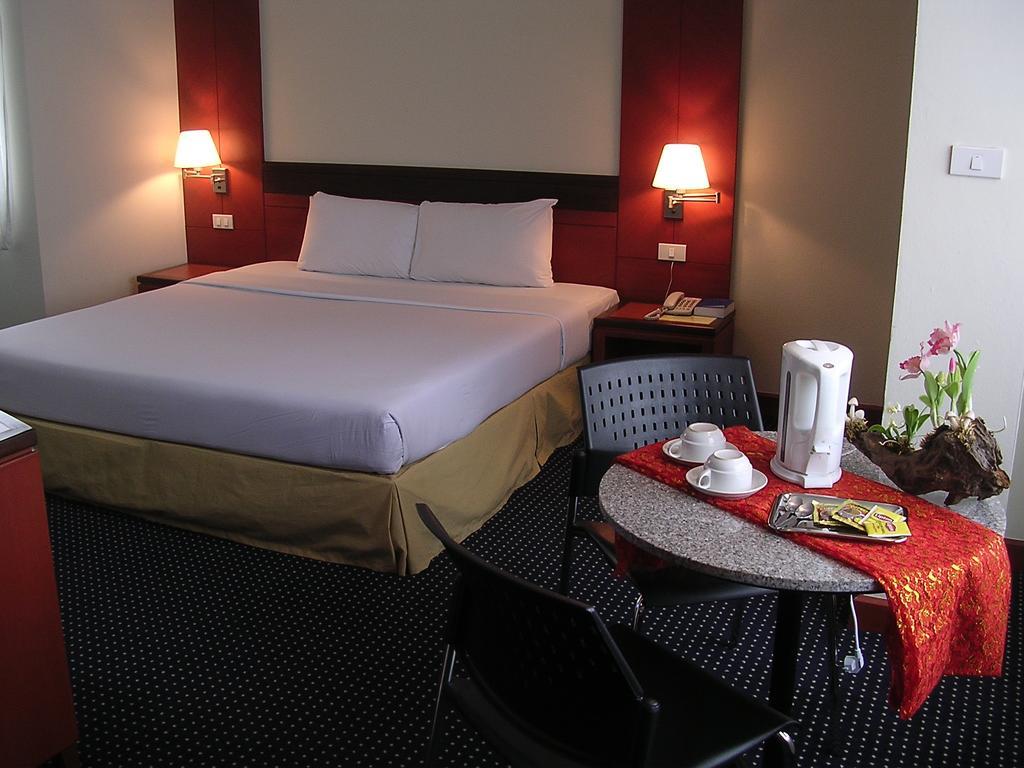 Hatyai Golden Crown Hotel Hat Yai Εξωτερικό φωτογραφία